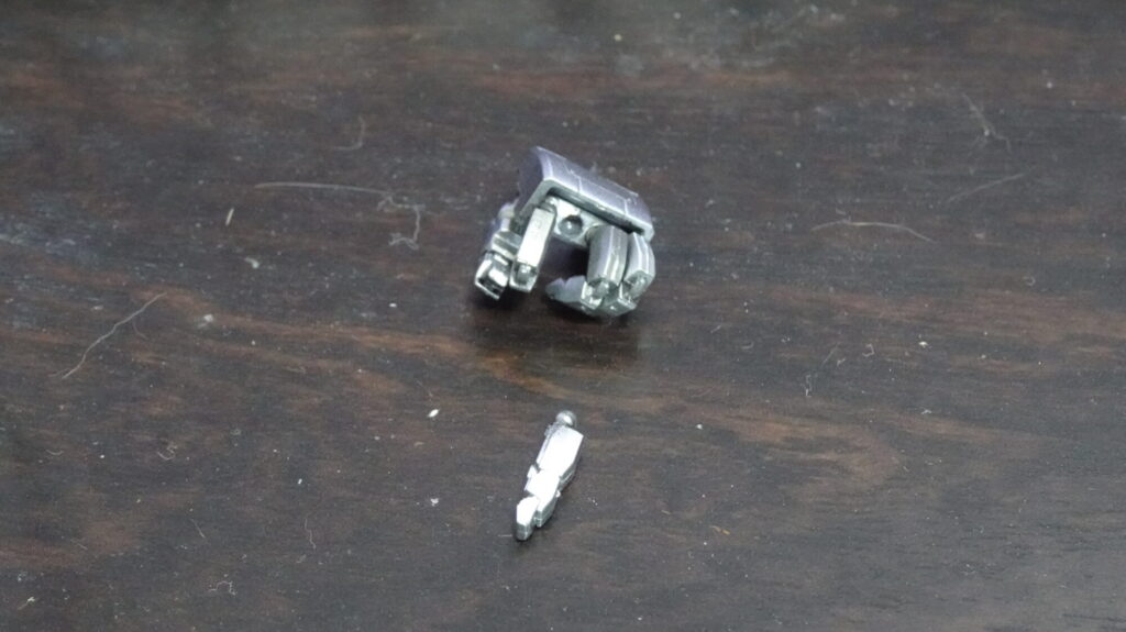 MGガンダムVer3.0の塗装途中の画像