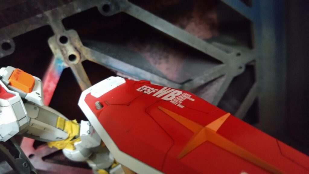 MGガンダムVer3.0の塗装途中の画像