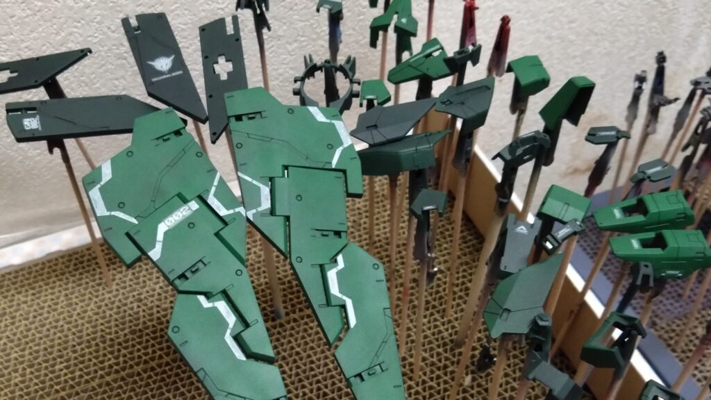 ガンダムデュナメスを塗装作成しますの画像