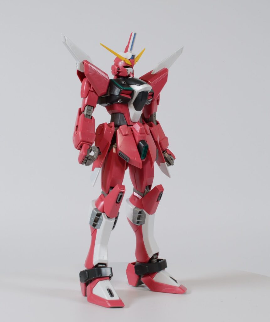 【ガンプラ】 MG 1/100 インフィニットジャスティスガンダムを塗装作成します。④最終組み立てします。配色の工夫だけで加工技術を凌駕できるのか。「機動戦士ガンダムSEED DESTINY(シードデスティニー)」の画像