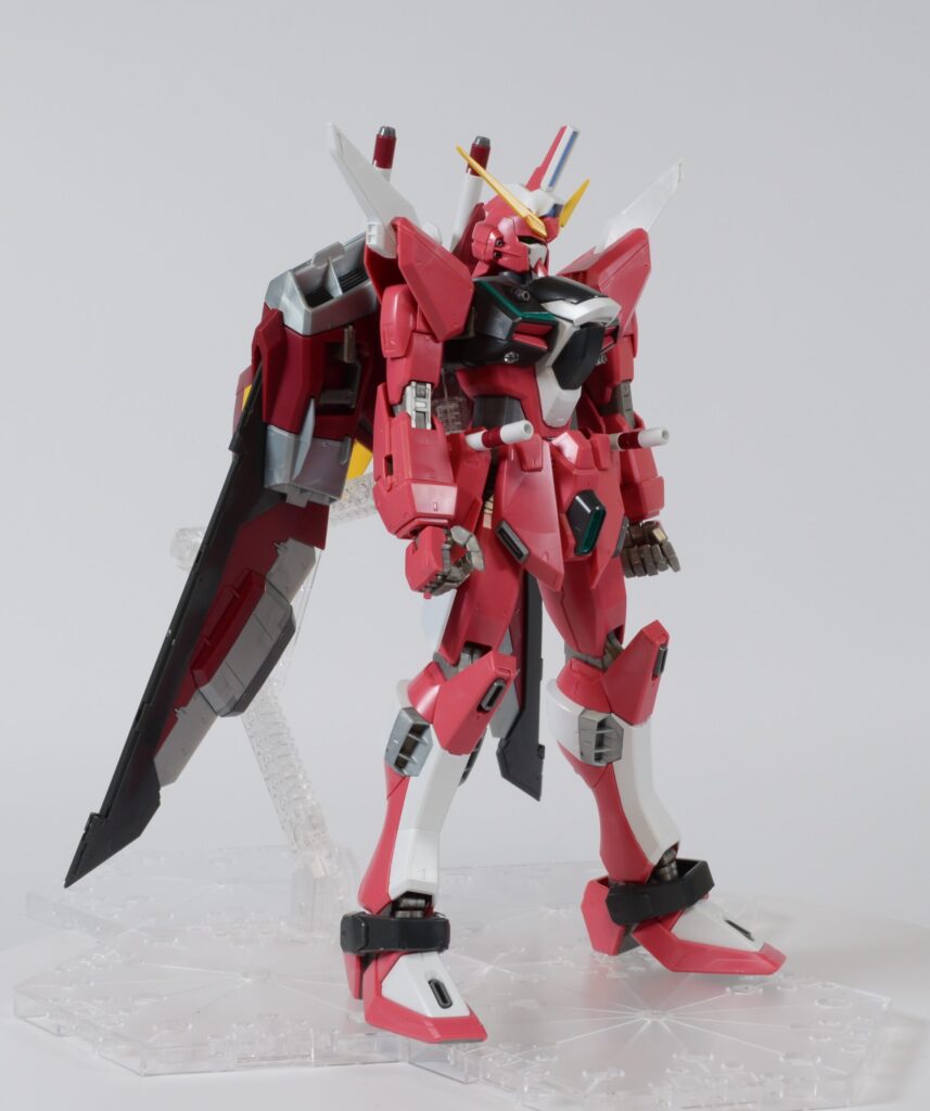 MGインフィニットジャスティスガンダムの素組画像