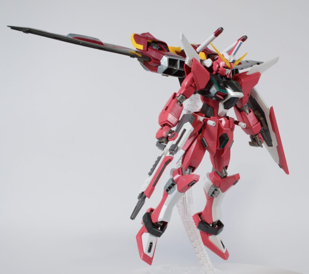 MGインフィニットジャスティスガンダムの素組画像