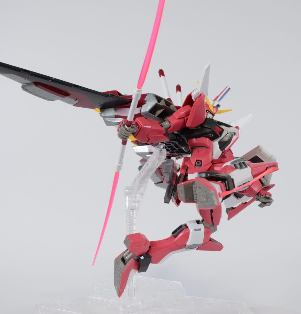 MGインフィニットジャスティスガンダムの素組画像