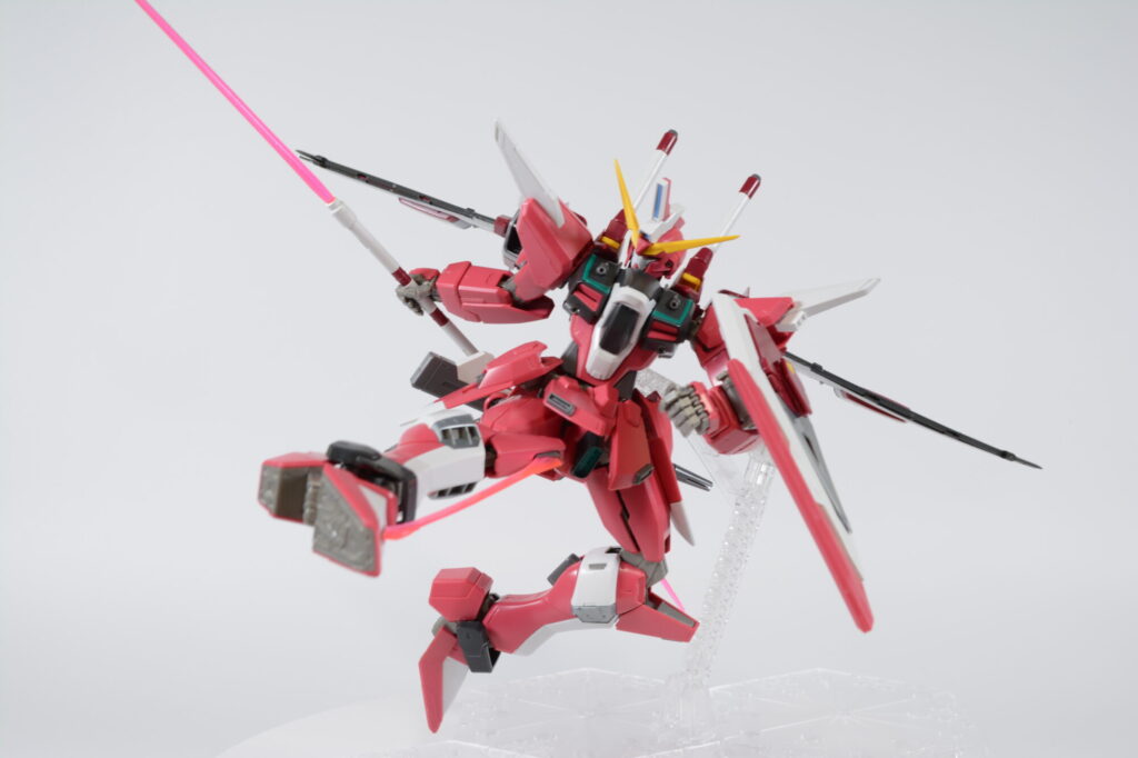 MGインフィニットジャスティスガンダムの素組画像