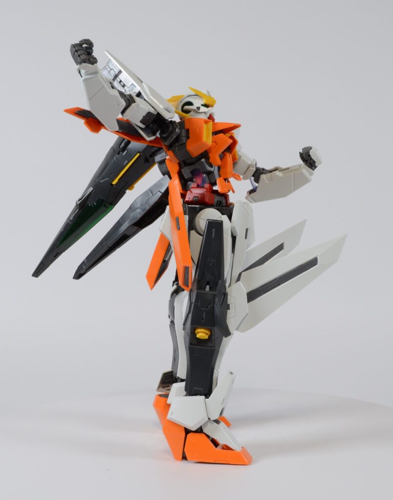 MGガンダムキュリオス素組の画像