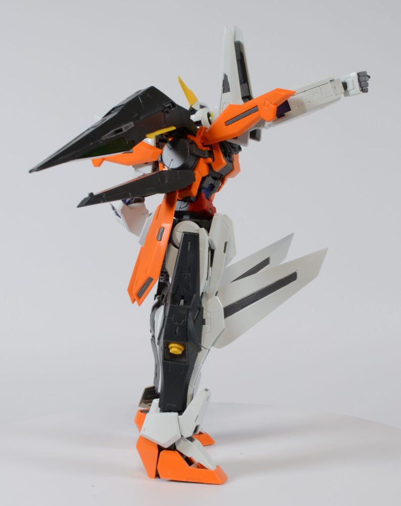 MGガンダムキュリオス素組の画像