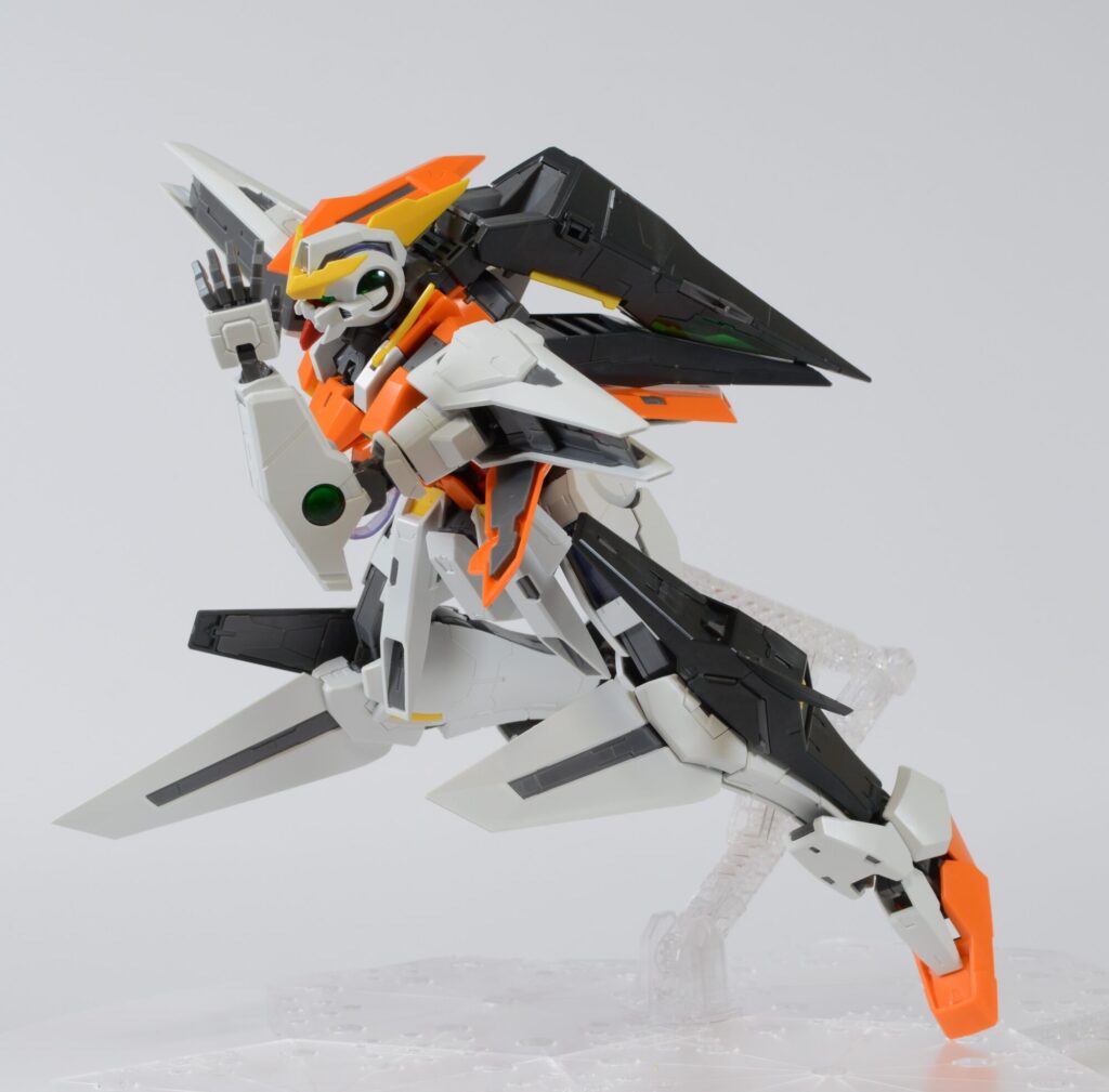 MGガンダムキュリオス素組の画像