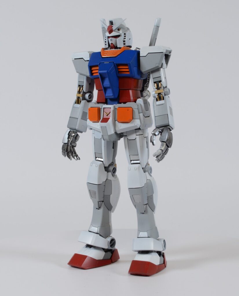 MGガンダムVer3.0の塗装途中の画像