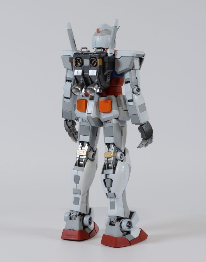 MGガンダムVer3.0の塗装途中の画像