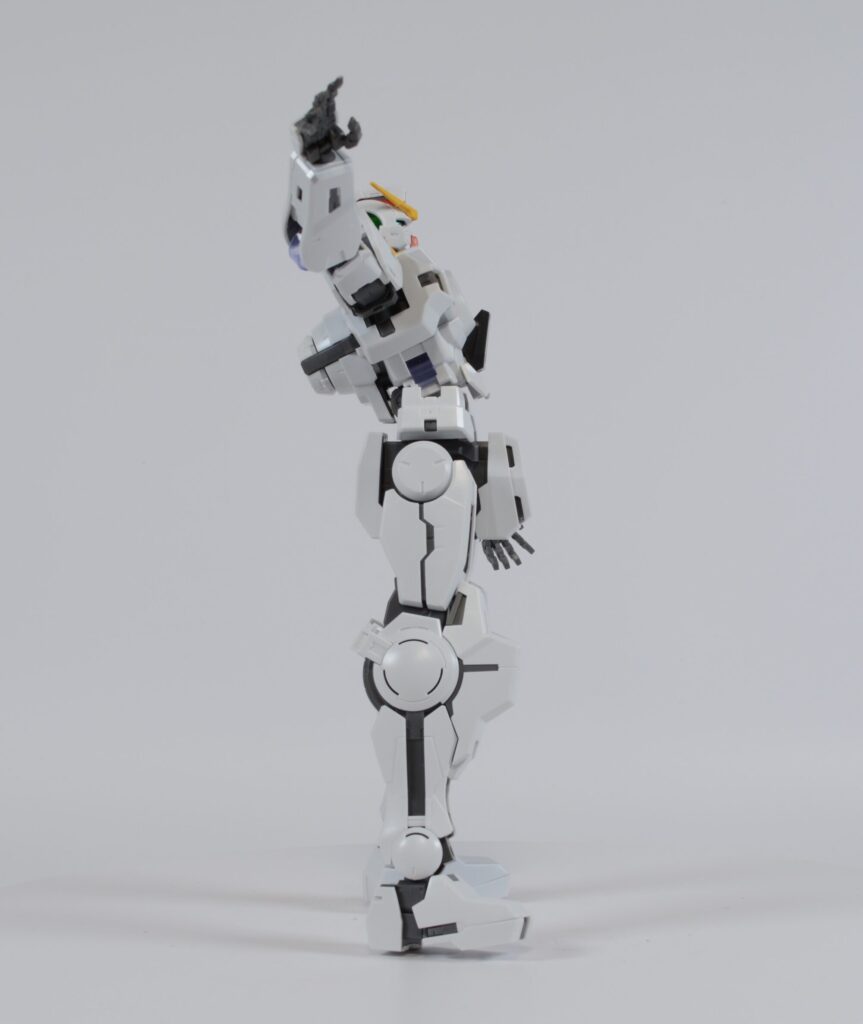 MGガンダムバーチェ(ナドレ状態)の素組写真