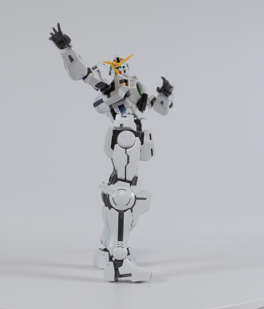 MGガンダムバーチェ(ナドレ状態)の素組写真
