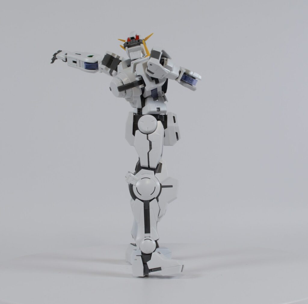 MGガンダムバーチェ(ナドレ状態)の素組写真