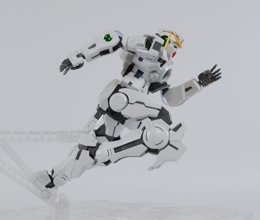 MGガンダムバーチェ(ナドレ状態)の素組写真