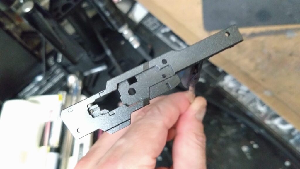 MG 1/100 ガンダムキュリオスを塗装作成します。③の画像