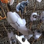 【ガンプラ】 最近スミ入れが滲んでうまくいかないことが多いので、気が付いたことをまとめます。MG 1/100 ガンダムキュリオスを塗装作成します。④の画像