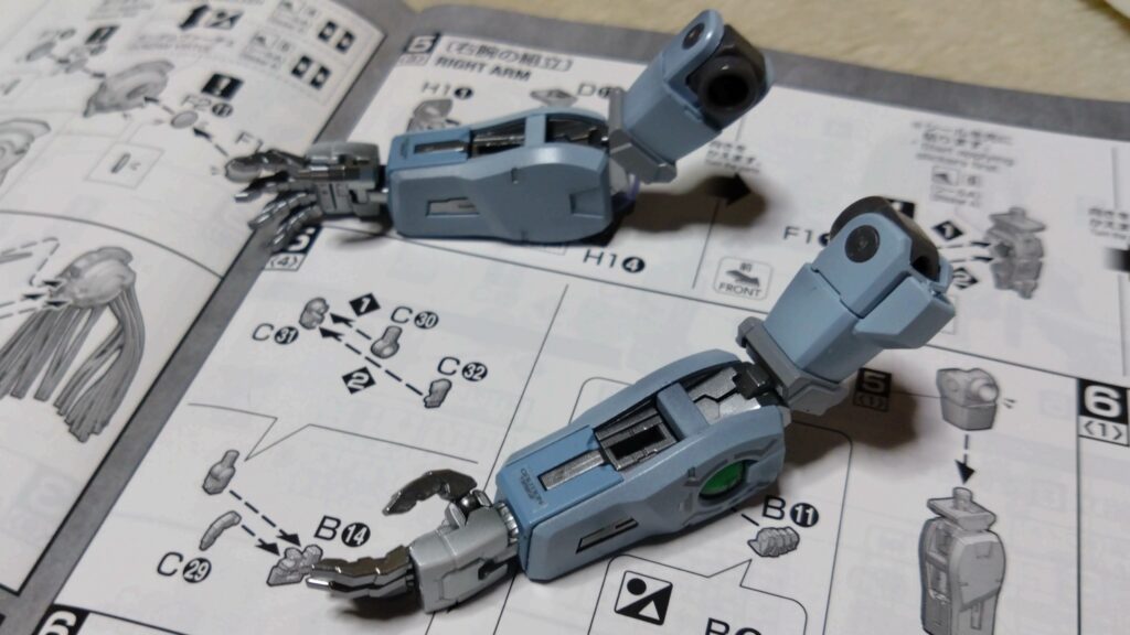 【ガンプラ】 MG 1/100 ガンダムヴァーチェを塗装作成してレビューします。④（組み上げていきます。）の画像