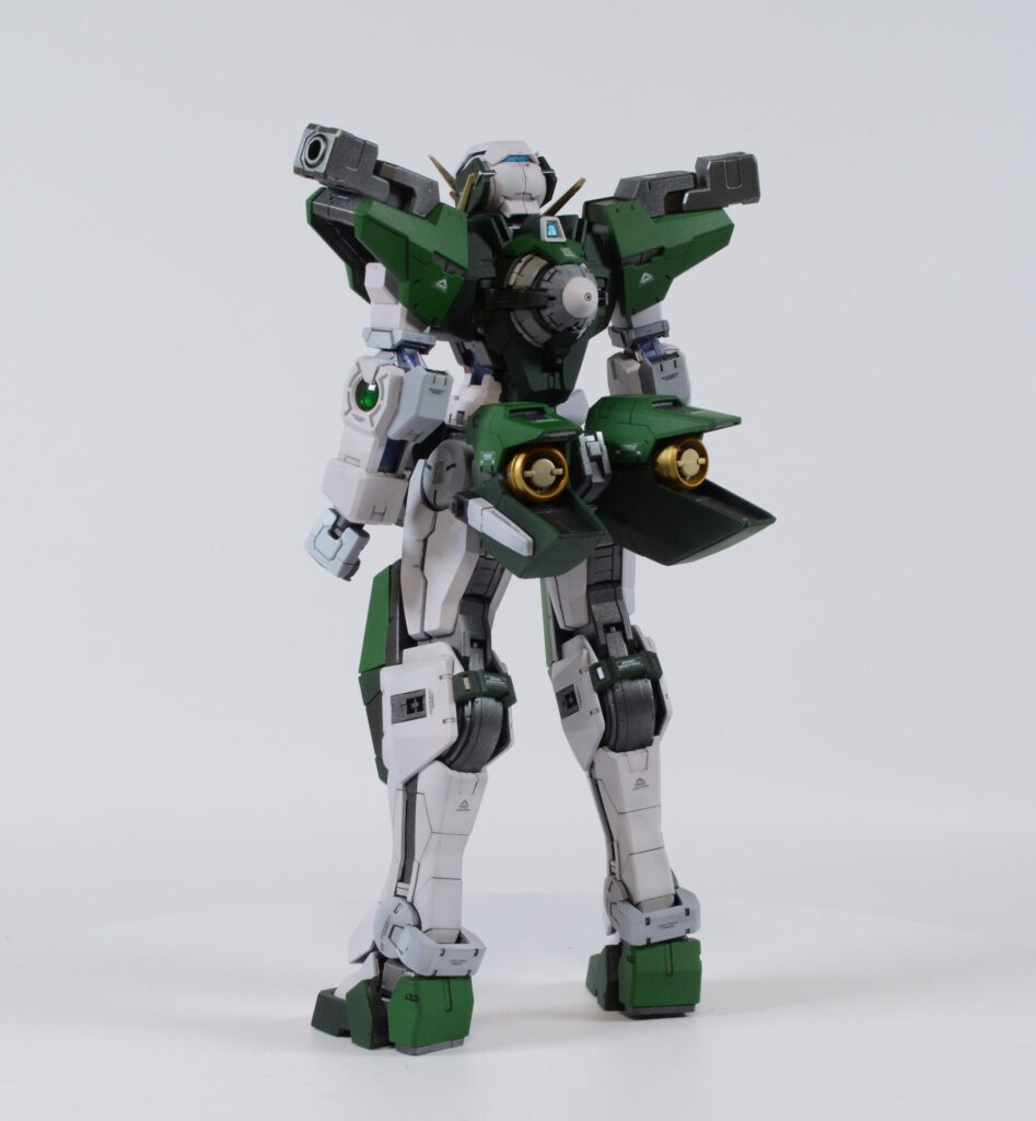 MGガンダムデュナメスを塗装作成する完成編の画像