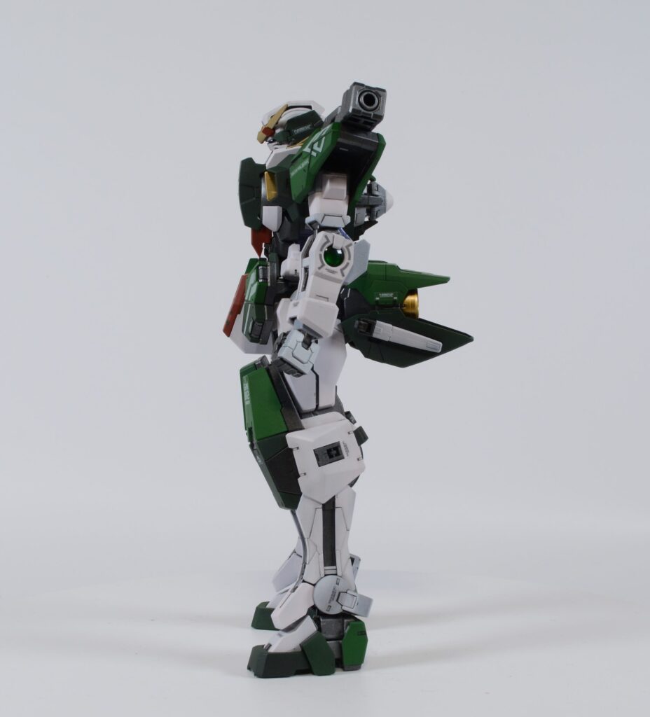 MGガンダムデュナメスを塗装作成する完成編の画像