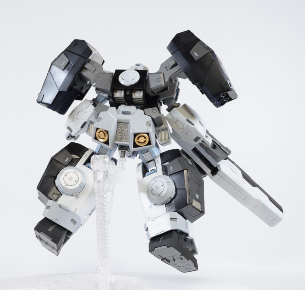 【ガンプラ】 MG 1/100 ガンダムヴァーチェ（ナドレ）を塗装作成して完成編です。⑤の画像