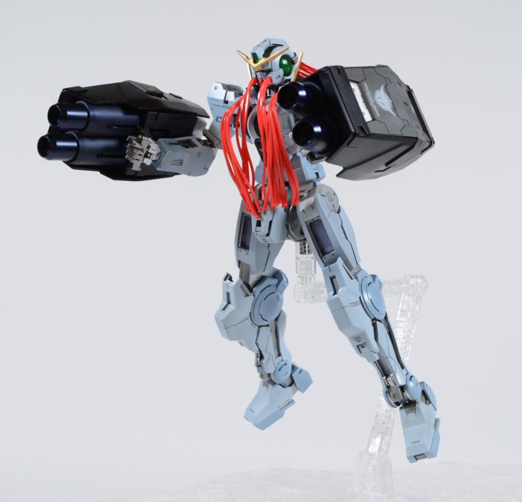 【ガンプラ】 MG 1/100 ガンダムヴァーチェ（ナドレ）を塗装作成して完成編です。⑤の画像