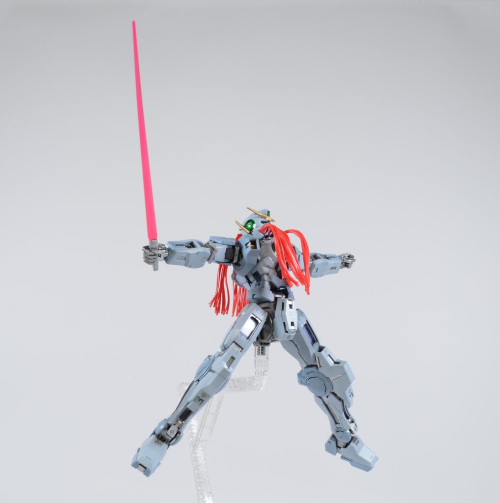 【ガンプラ】 MG 1/100 ガンダムヴァーチェ（ナドレ）を塗装作成して完成編です。⑤の画像