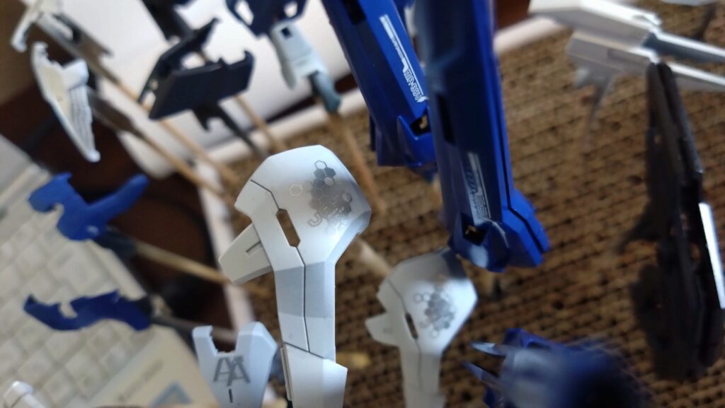 【ガンプラ】MGEXストライクフリーダムガンダムを塗装作成してレビューします。④手順通りに内部フレームから組み立てます。「機動戦士ガンダムSEED DESTINY（シードデスティニー）」の画像