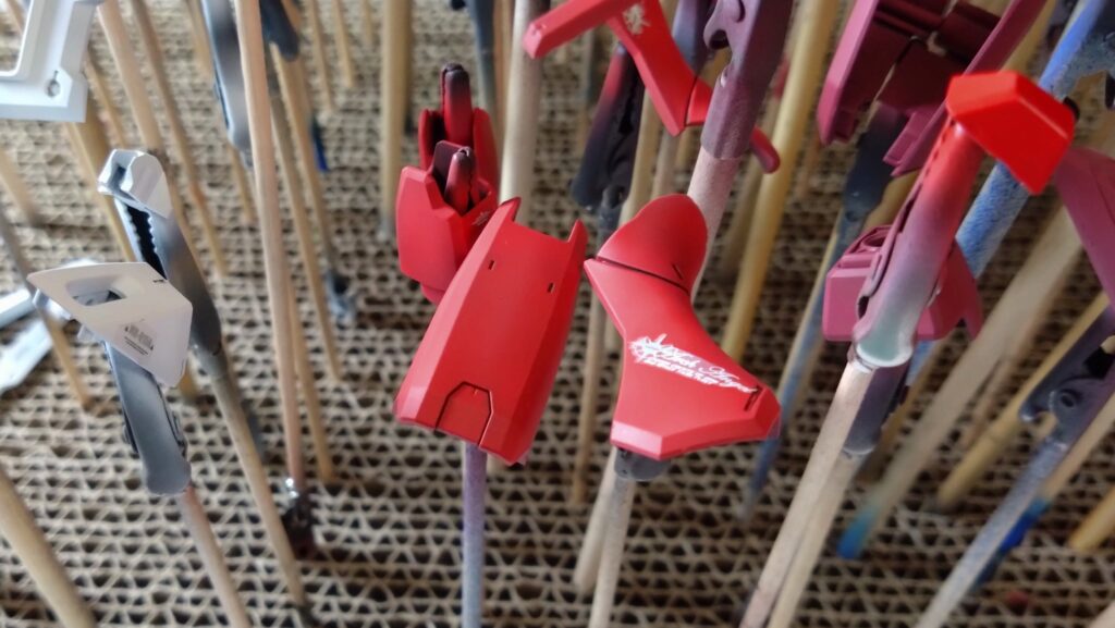 【ガンプラ】 MG 1/100 インフィニットジャスティスガンダムを塗装作成します。③残りのパーツを塗装、トップコートまで行います。「機動戦士ガンダムSEED DESTINY（シードデスティニー）」の画像