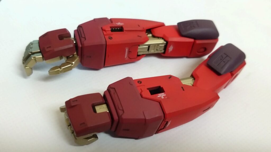 【ガンプラ】 MG 1/100 インフィニットジャスティスガンダムを塗装作成します。④最終組み立てします。配色の工夫だけで加工技術を凌駕できるのか。「機動戦士ガンダムSEED DESTINY(シードデスティニー)」の画像