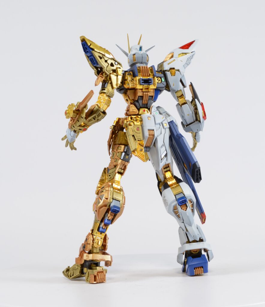 【ガンプラ】MGEXストライクフリーダムガンダムを塗装作成してレビューします。⑤黄金のフレームに外装パーツを取り付けて完成・・のはずでしたが、もう少し作業に時間をかけます。「機動戦士ガンダム SEED DESTINY（シードデスティニー）」の画像
