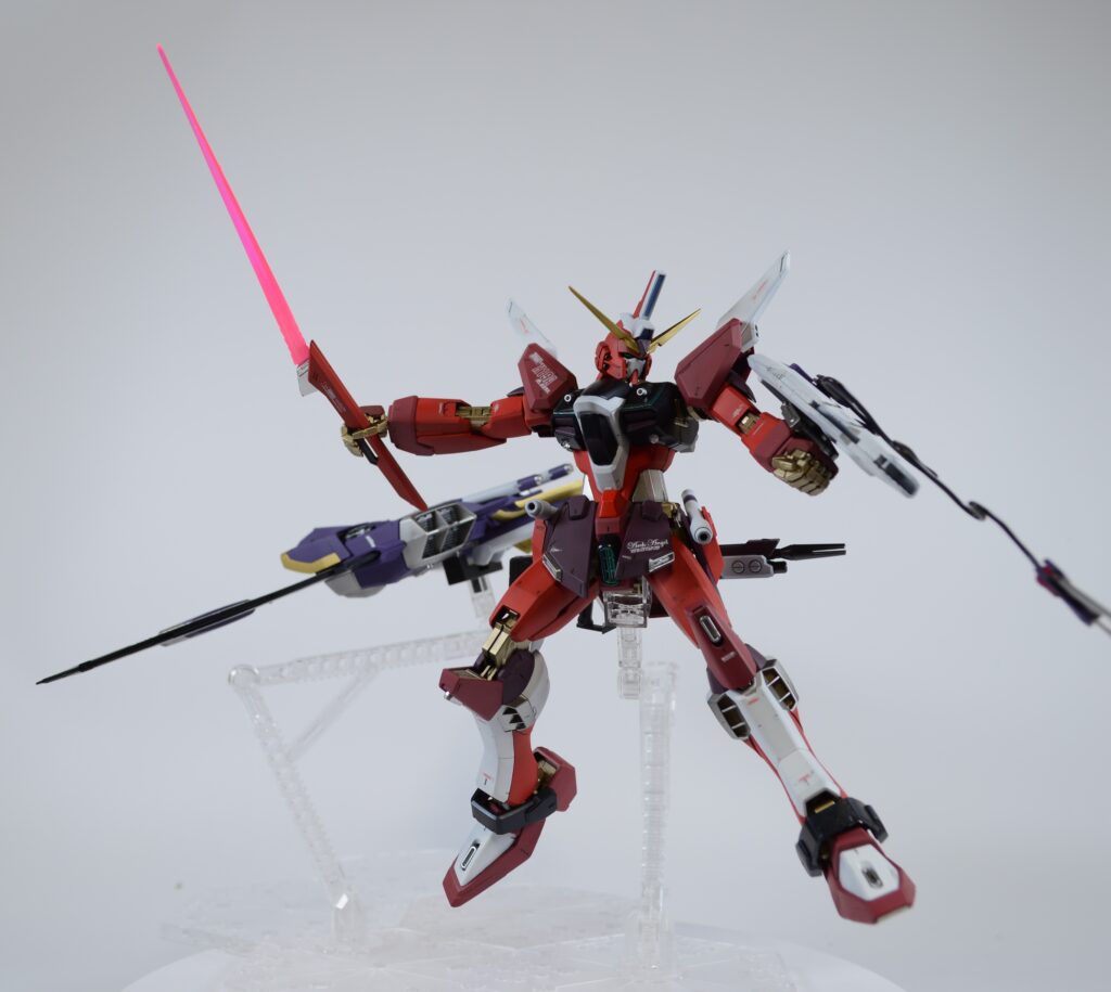 【ガンプラ】MG インフィニットジャスティスガンダムを塗装作成してレビューします。⑤完成編。配色の見直しでMGEXに対抗できるのか。「機動戦士ガンダム SEED DESTINY（シードデスティニー）」の画像