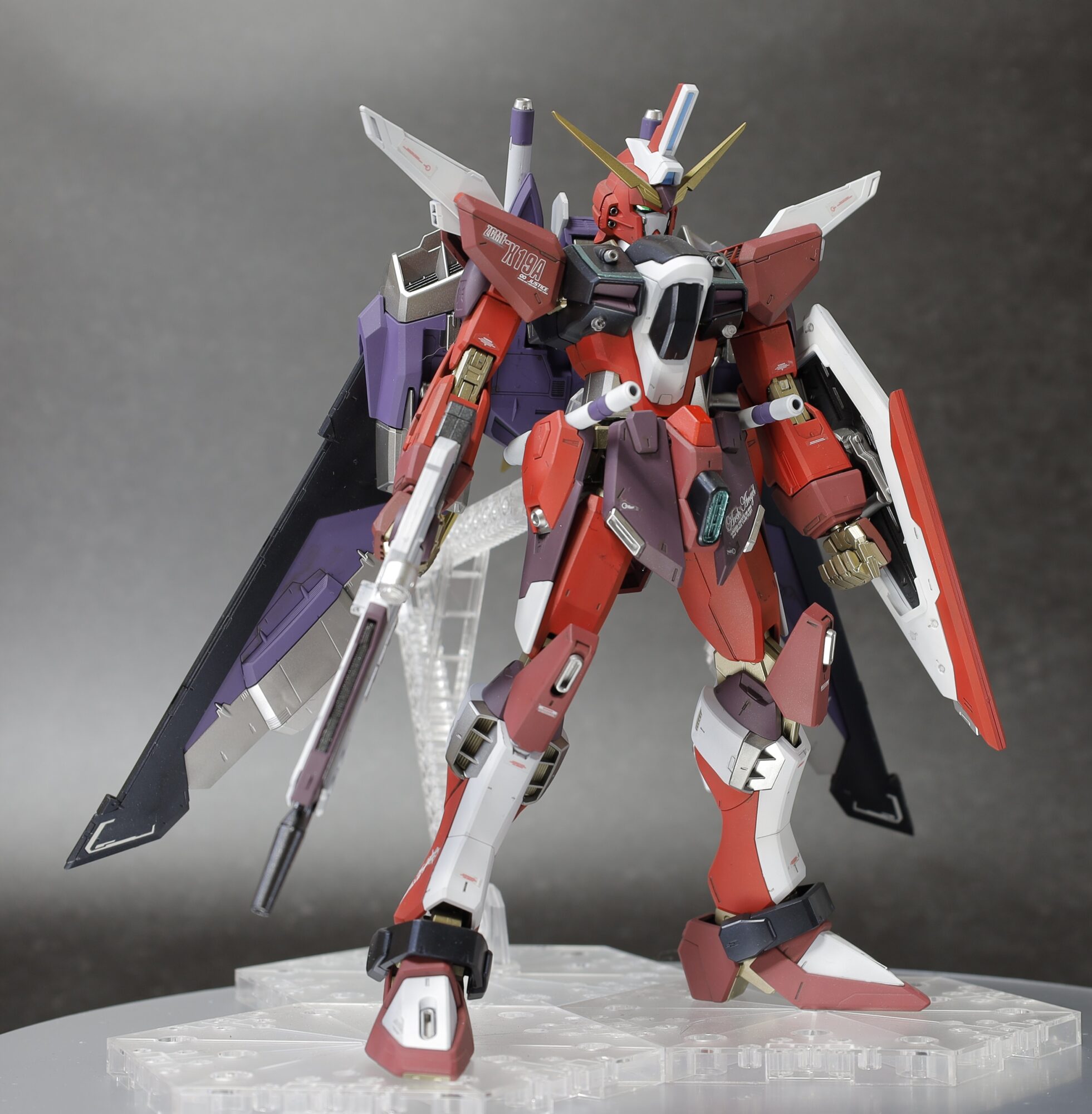 MGインフィニットジャスティスガンダム右斜め前