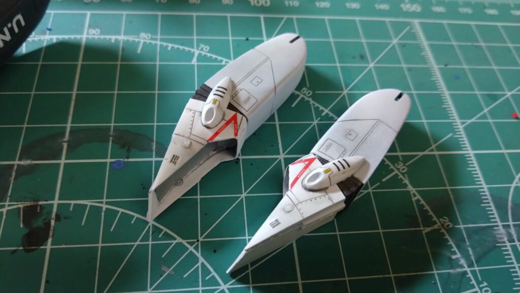 最終組み立てで完成です。スケールモデル初心者が、ハセガワ（Hasegawa）の1/72 VF-1 スーパー/ストライク バルキリー（ファイター形態）を作成します。⑧（劇場版 超時空要塞マクロス 愛・おぼえていますか）の画像