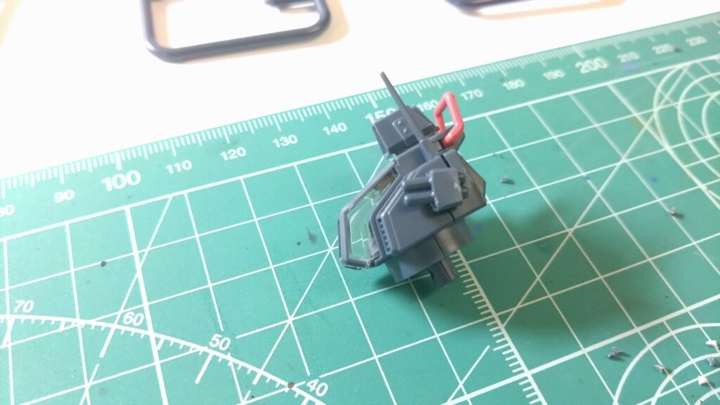 1/72 コンバットアーマー ダグラム Ver.GT マックスファクトリー(太陽の牙 ダグラム)を塗装作成します。①まずは、素組してみますの画像