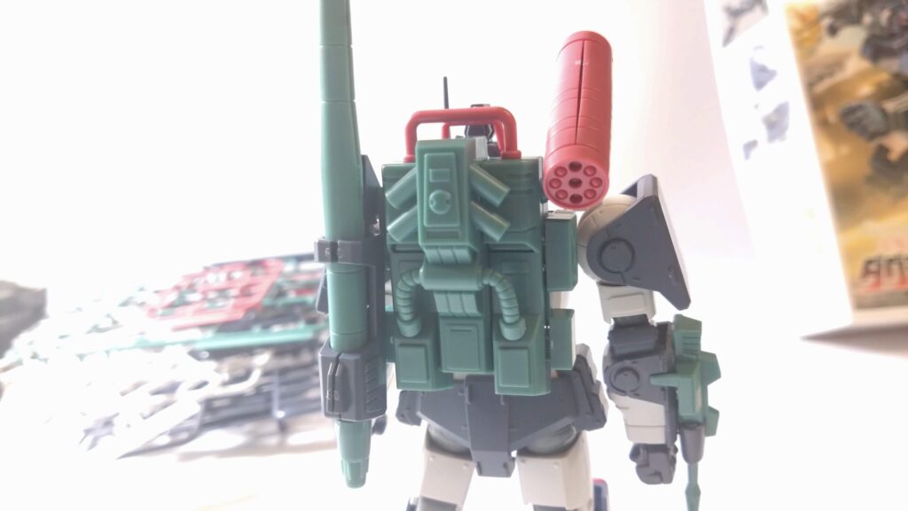 1/72 コンバットアーマー ダグラム Ver.GT マックスファクトリー(太陽の牙 ダグラム)を塗装作成します。①まずは、素組してみますの画像