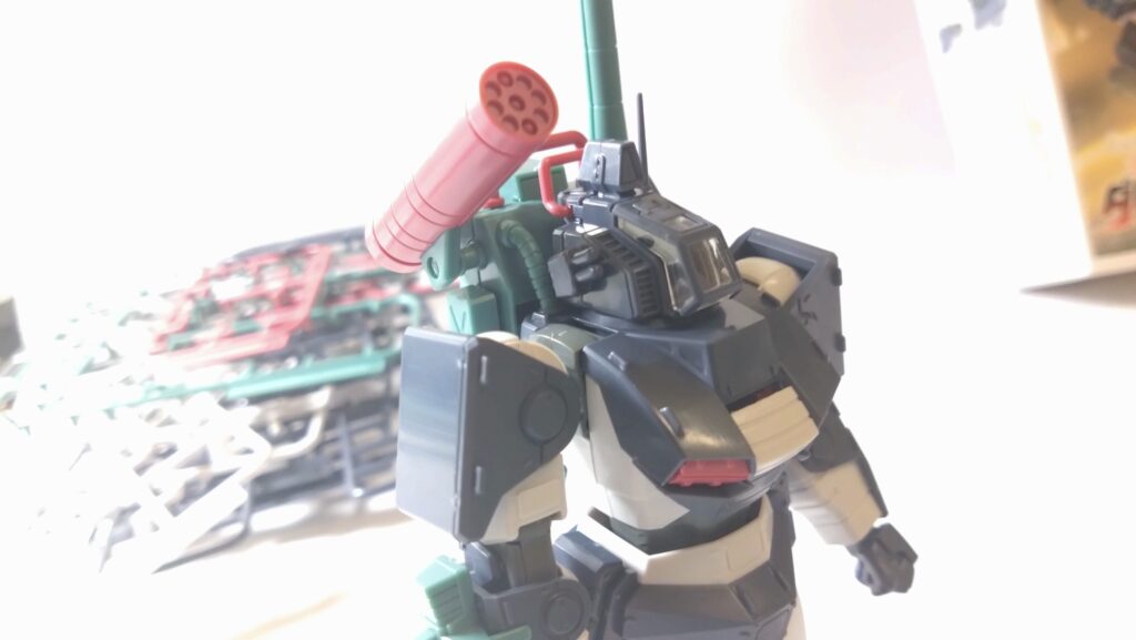 1/72 コンバットアーマー ダグラム Ver.GT マックスファクトリー(太陽の牙 ダグラム)を塗装作成します。①まずは、素組してみますの画像