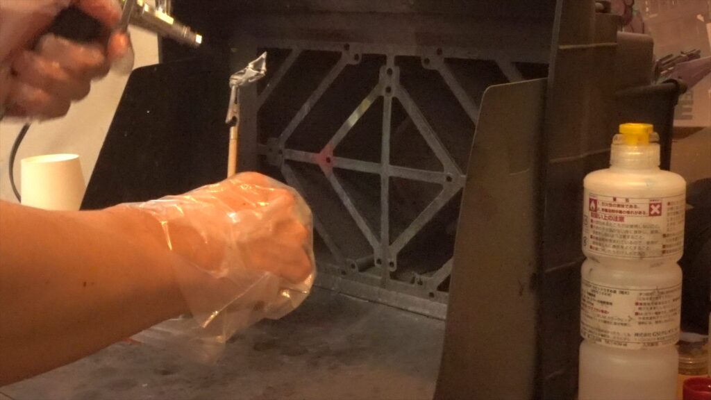 HG 1/144 GQuuuuuuX「機動戦士Gundam GQuuuuuuX（機動戦士ガンダム ジークアクス」を塗装作成します。③デカールを貼り付けてトップコートを行いますの画像