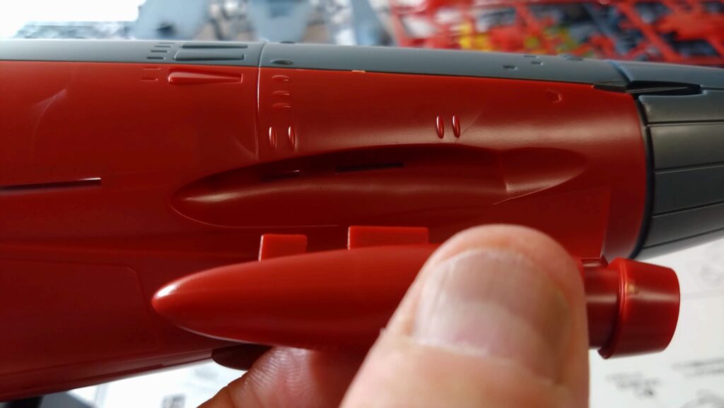 1/500 宇宙戦艦ヤマトを塗装して電飾作成する。その8、LEDを組込むためにエンジンなどを掘削していきます。(Arduino Uno R4 Minima、バンダイ(BANDAI))の画像