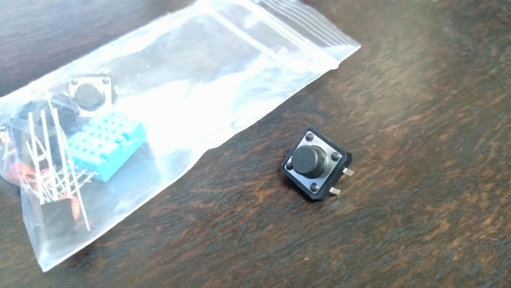 1/500 宇宙戦艦ヤマト(バンダイ)を塗装して電飾作成する。その5、電子工作基本キット開封、テスト編(Arduino Uno R4 Minima)の画像