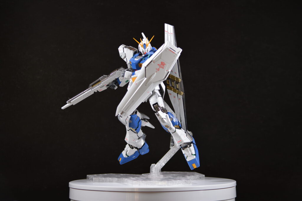 MGνガンダムVer.kaを塗装作成します。追加画像を発見したので【完成編其ノ弐】です。バンダイ（BANDAI）の画像