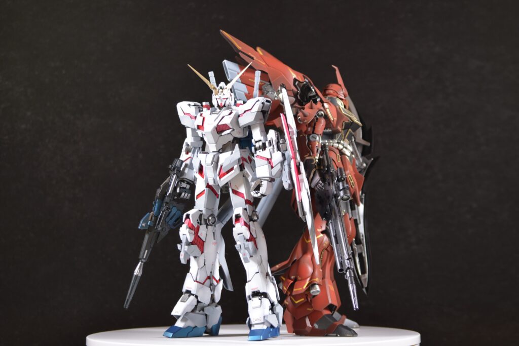 MGユニコーンガンダムVer.kaを塗装作成します。追加画像を発見したので完成編その2です。バンダイ（BANDAI）の画像