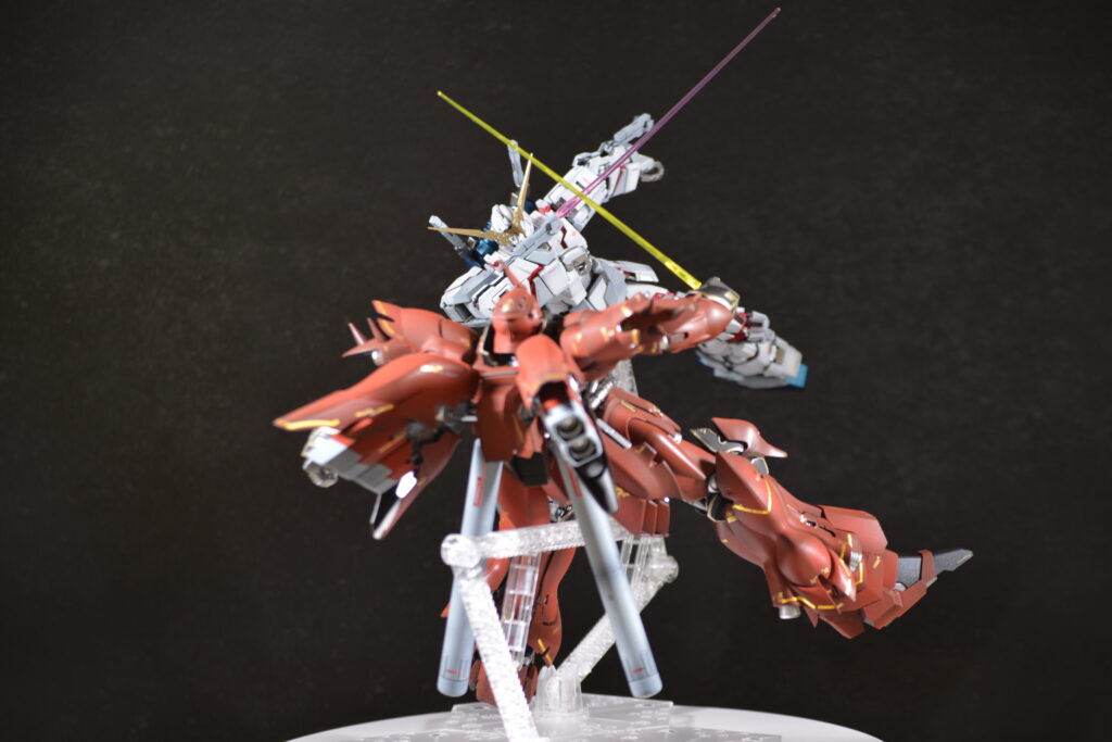 MGユニコーンガンダムVer.kaを塗装作成します。追加画像を発見したので完成編その2です。バンダイ（BANDAI）の画像