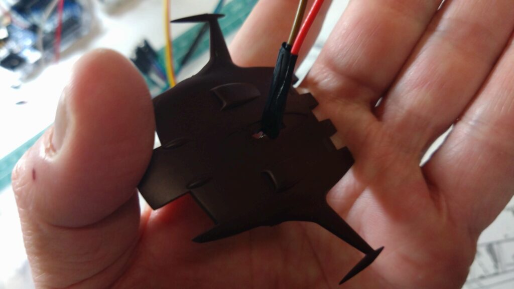 1/500 宇宙戦艦ヤマトを塗装して電飾作成する。その11、LEDを組込みながらパーツを組み上げていきます。バンダイ（BANDAI）の画像