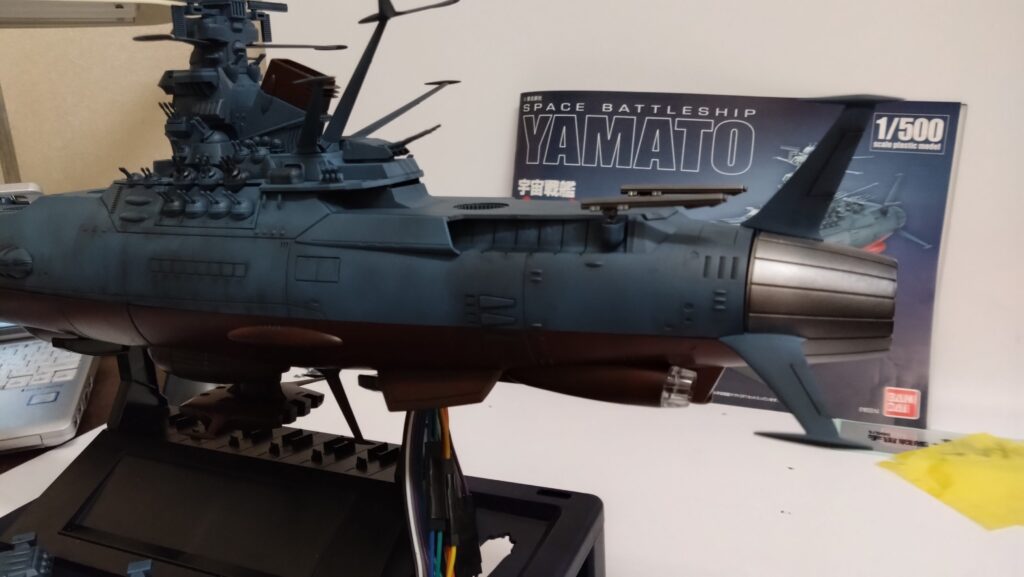 1/500 宇宙戦艦ヤマトを塗装して電飾作成する、その13。スミ入れと汚し作業（ウォッシング）、そして仕上げていきますの画像