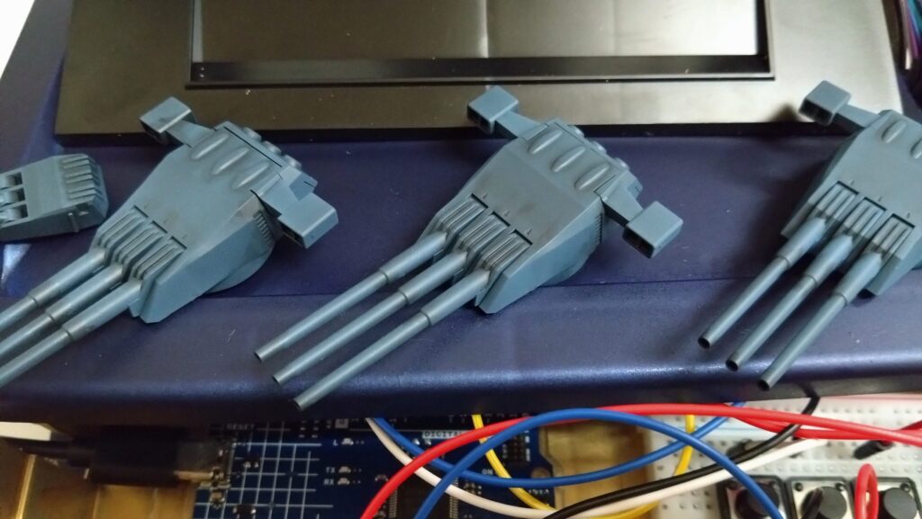 1/500 宇宙戦艦ヤマトを塗装して電飾作成する、その13。スミ入れと汚し作業（ウォッシング）、そして仕上げていきますの画像