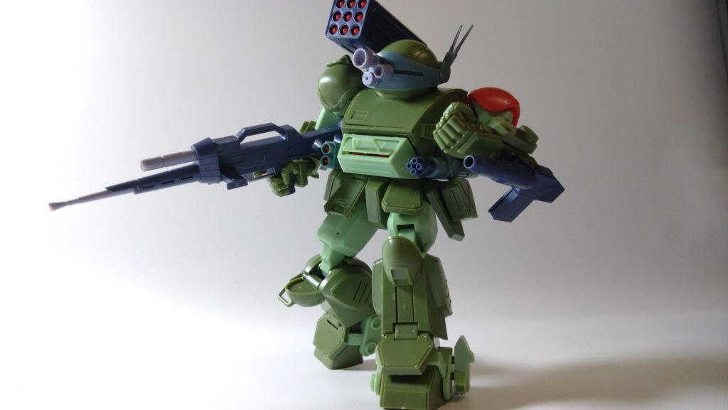 ウェーブ(WAVE)の1/24スケール スコープドッグ レッドショルダーカスタムを汚して完成させます。④ まずは外装のグリーンを塗装していきます。(装甲騎兵ボトムズ)の画像