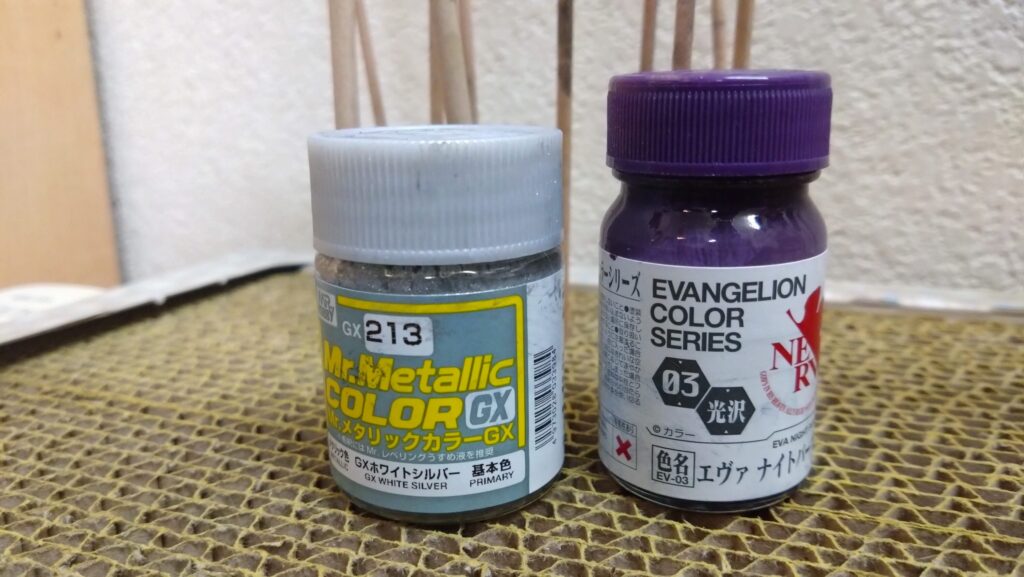 ウェーブ(WAVE)の1/24スケール スコープドッグ レッドショルダーカスタムを汚して完成させます。⑤ 次に武装などの装備品を塗装していきます。(装甲騎兵ボトムズ)の画像