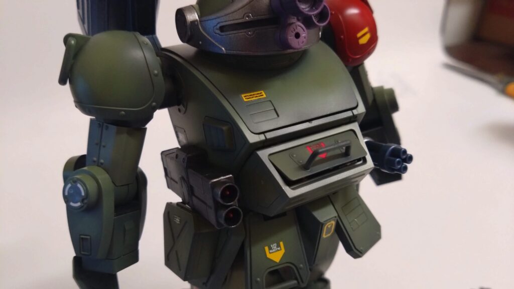 ウェーブ（WAVE）の1/24スケール スコープドッグ レッドショルダーカスタムに水転写式デカールを貼ります。（装甲騎兵ボトムズ）の画像