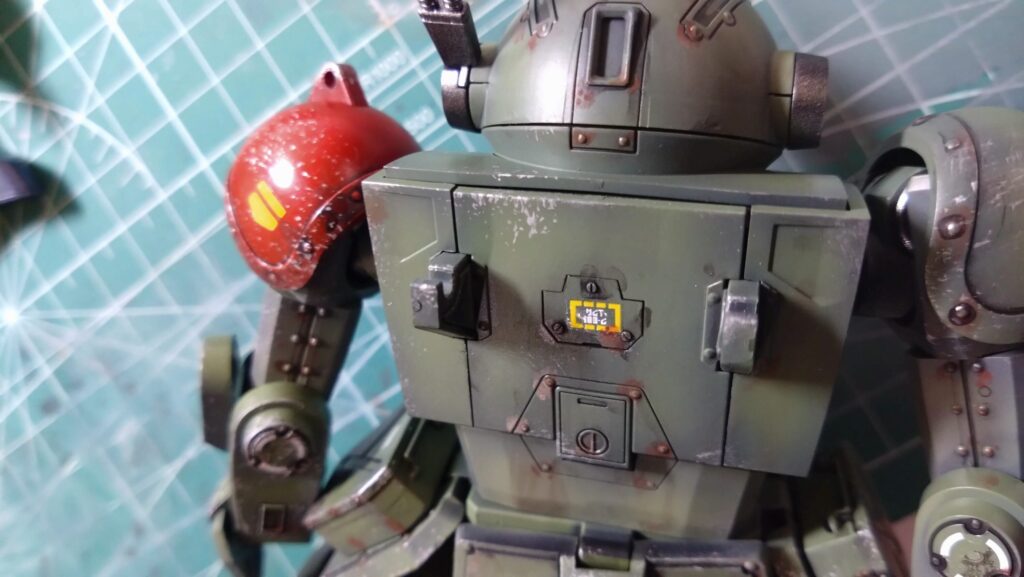 ウェーブ（WAVE）の1/24スケール スコープドッグ レッドショルダーカスタムを汚して完成させます。⑩　チッピングを施して塗装の剝がれや擦れを表現する。（装甲騎兵ボトムズ）の画像