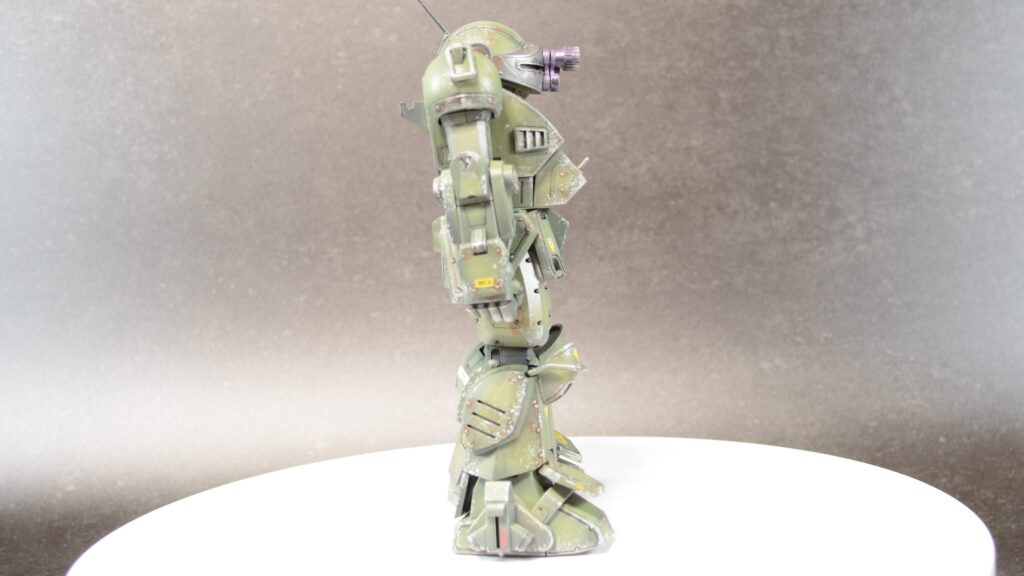 ウェーブ（WAVE）の1/24スケール スコープドッグ レッドショルダーカスタムを汚して完成させます。⑫　完成編その１素立ち編です。（装甲騎兵ボトムズ）の画像