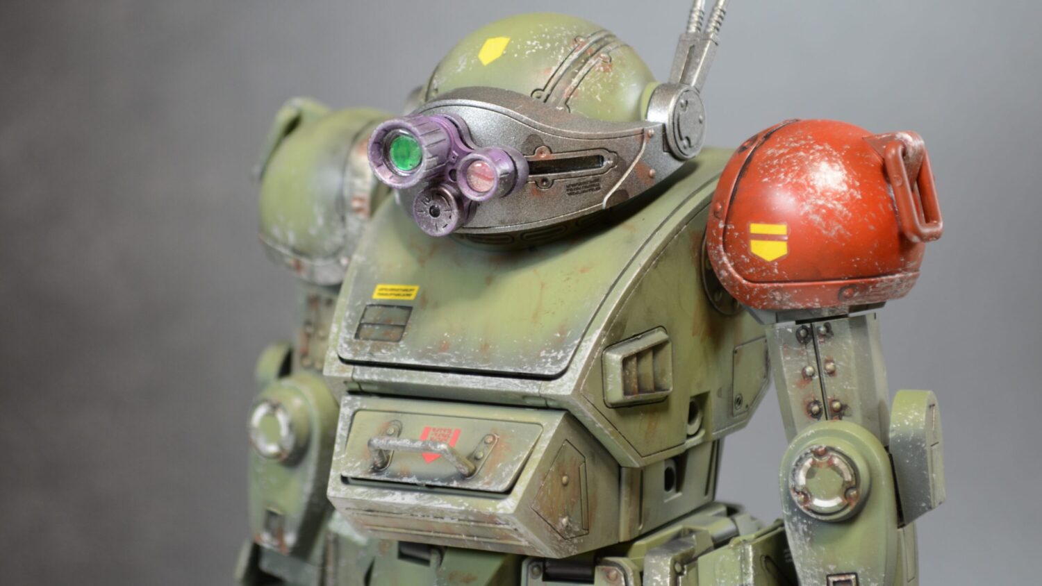 ウェーブ（WAVE）の1/24スケール スコープドッグ レッドショルダーカスタムを汚して完成させます。⑫　完成編その１素立ち編です。（装甲騎兵ボトムズ）の画像